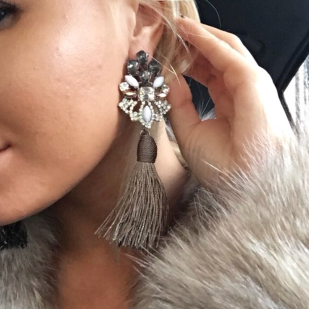 Gray Royalty Beautiful Long Tassel Earrings